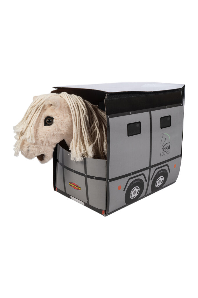 Cuddle pony trailer