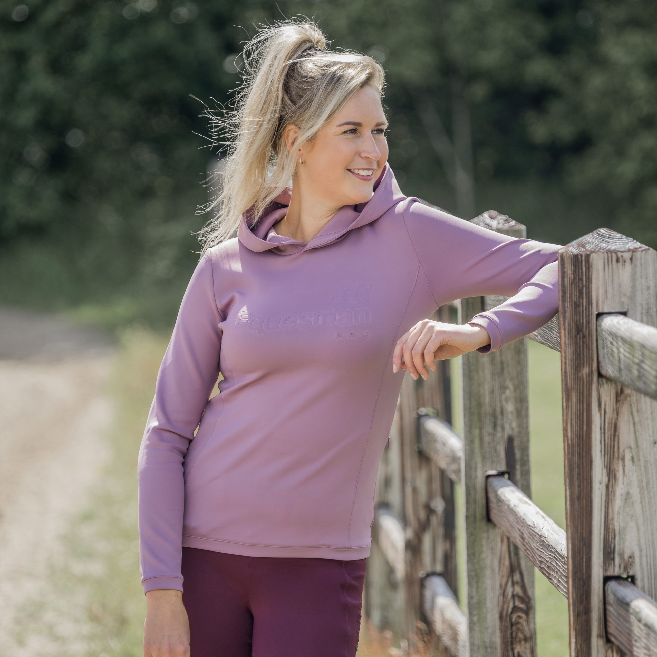 Horka Hoodie Pro Embossed grape