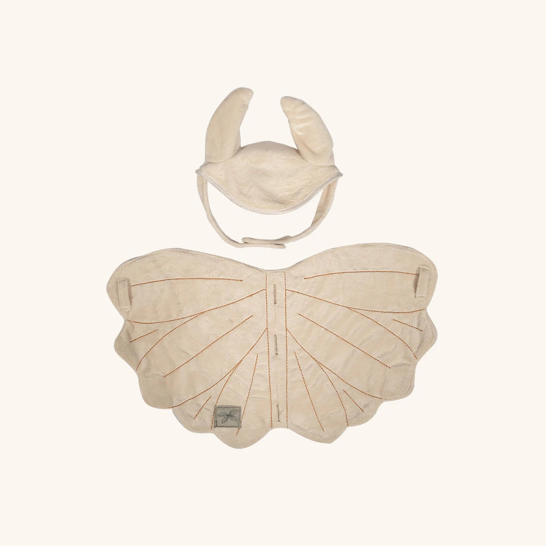 ByAstrup zadeldek en mutsje crème