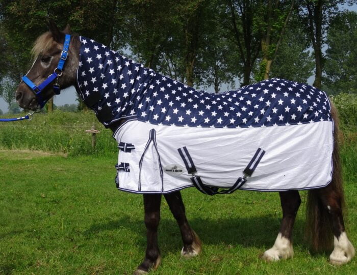 HB vliegendeken met vaste hals HB vliegendeken met vaste hals