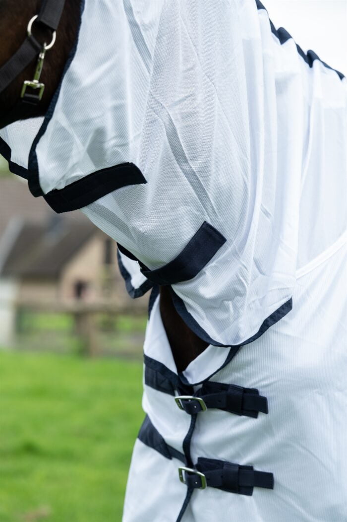 HKM vliegendeken met hals