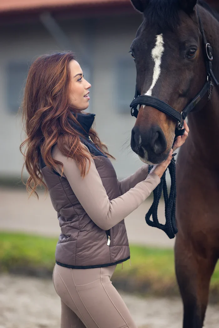 Mrs. Ros Black Taupe Autumn Crush